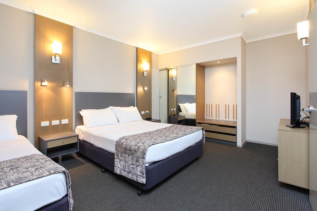 Hotel Brisbane International Virginia Zewnętrze zdjęcie